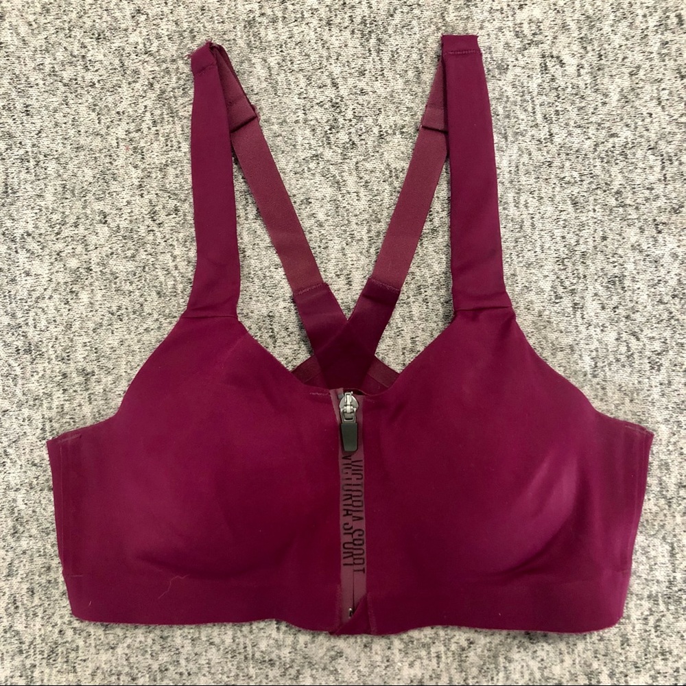 Victoria Sport Zip Front Supportive Sport Bra